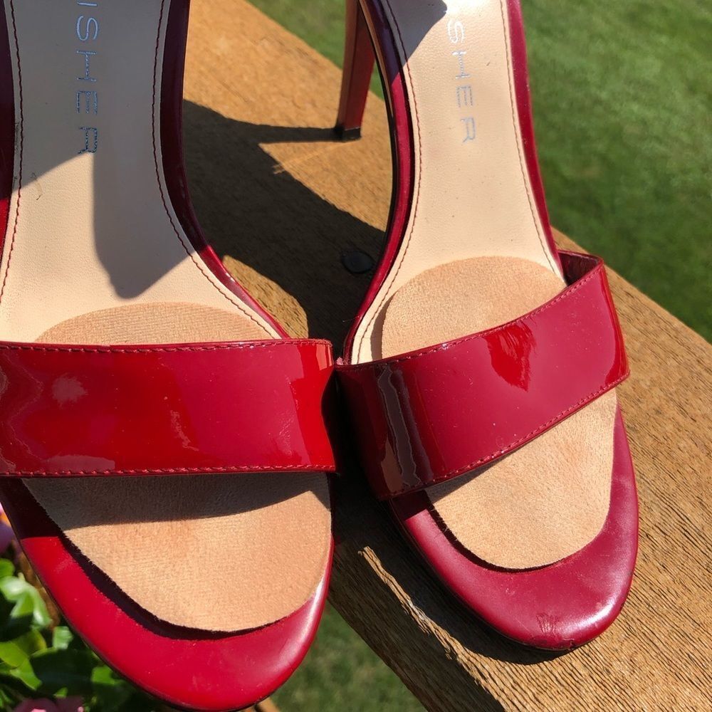 Marc Fisher red patent leather zip back pumps heel - Picture 4 of 9